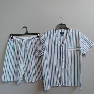 EUC Vintage Classic Striped Men's Pajama Set. Poly/cotton blend. Lg.